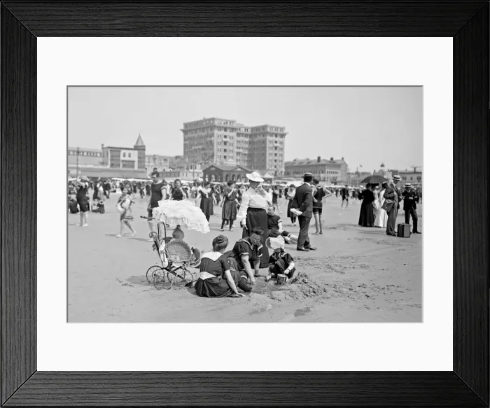 Framed Print : Family on the beach in Atlantic City, New Jersey, USA Framed Print : Family on the beach in Atlantic City, New Jersey, USA