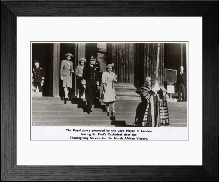 Framed Print : WW2 - Thanksgiving Service for Victory in North Africa Framed Print : WW2 - Thanksgiving Service for Victory in North Africa