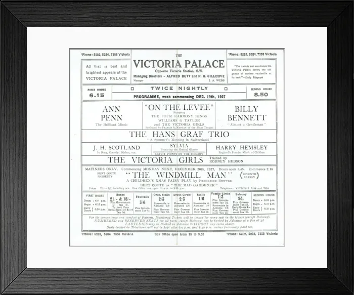 Framed Print : Victoria Palace Theatre programme Framed Print : Victoria Palace Theatre programme