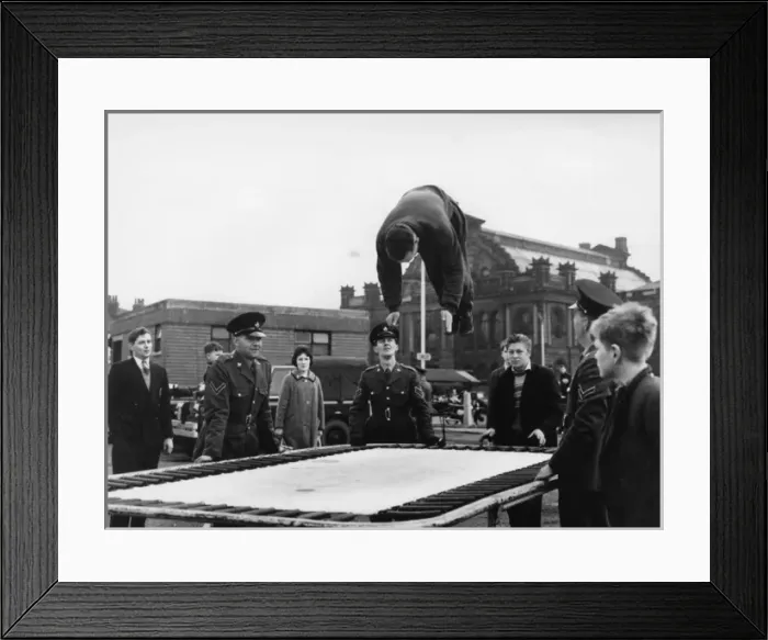 Framed Print : Army recruitment, Doncaster, Yorkshire Framed Print : Army recruitment, Doncaster, Yorkshire