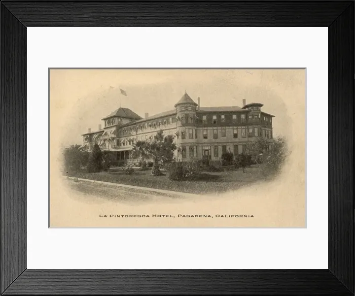 Framed Print : La Pintoresca Hotel, Pasadena, California, USA Framed Print : La Pintoresca Hotel, Pasadena, California, USA