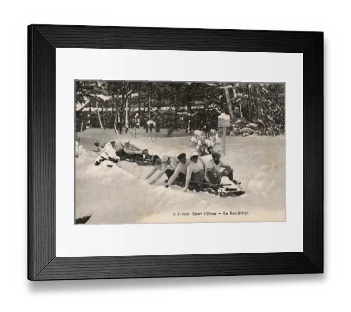 Framed Print : Switzerland - Bobsleigh race in winter Framed Print : Switzerland - Bobsleigh race in winter