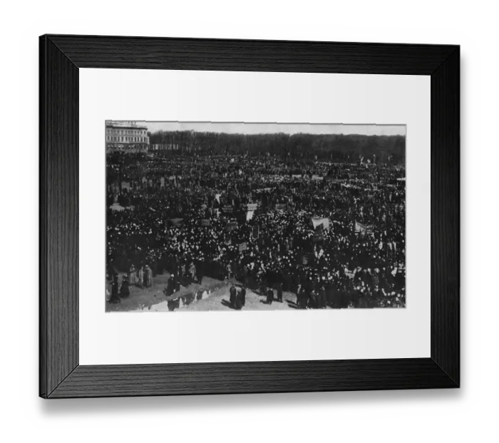 Framed Print : Demonstration of revolutionaries, Petrograd, Russia Framed Print : Demonstration of revolutionaries, Petrograd, Russia