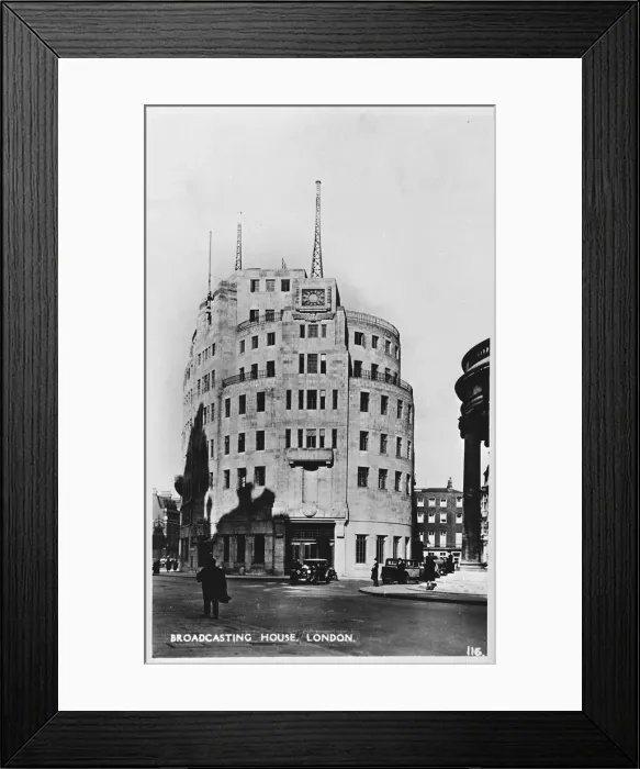 Framed Print : Broadcasting House, Langham Place, London Framed Print : Broadcasting House, Langham Place, London