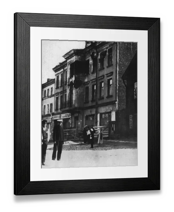 Framed Print : Officers house shelled by Kronstadt sailors, Russia Framed Print : Officers house shelled by Kronstadt sailors, Russia