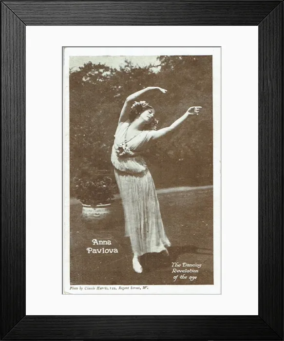 Framed Print : Pavlova Anna (1881-1931) Framed Print : Pavlova Anna (1881-1931)