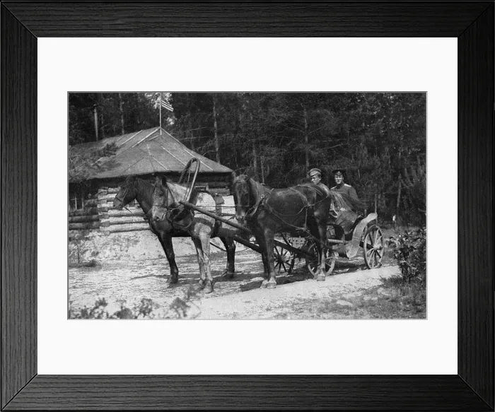 Framed Print : Colonel Eugene Hurd, American surgeon, Eastern Front, WW1 Framed Print : Colonel Eugene Hurd, American surgeon, Eastern Front, WW1