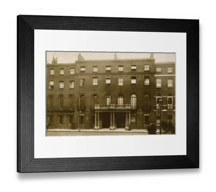 Framed Print : Bedford College for Women, Baker Street, London Framed Print : Bedford College for Women, Baker Street, London