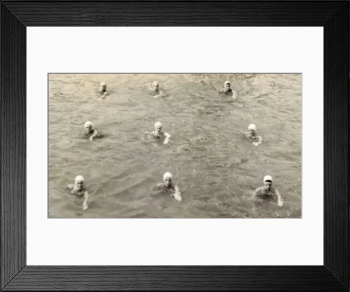 Framed Print : Aquafantasia - Sychronised Swimming Show Participants Framed Print : Aquafantasia - Sychronised Swimming Show Participants