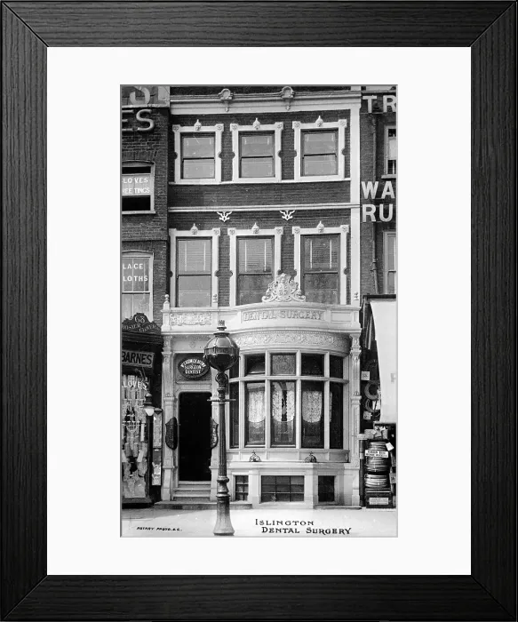 Framed Print : Islington Dental Surgery, North London Framed Print : Islington Dental Surgery, North London