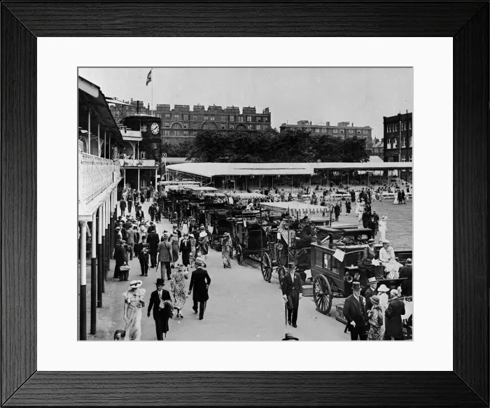 Framed Print : Annual Eton v Harrow cricket match at Lords Framed Print : Annual Eton v Harrow cricket match at Lords