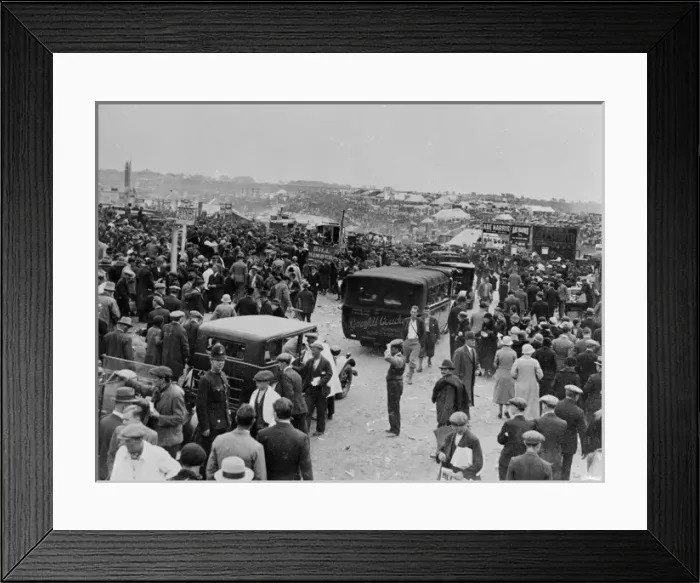 Framed Print : Racegoers and bookies at the Epsom Derby, 1933 Framed Print : Racegoers and bookies at the Epsom Derby, 1933