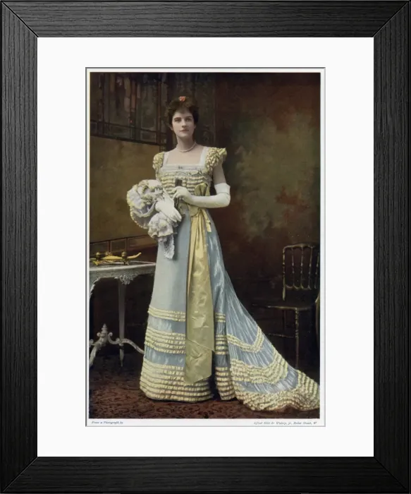 Framed Print : Fay Davis (1873 - 1945), American stage actress Date: 1899 Framed Print : Fay Davis (1873 - 1945), American stage actress Date: 1899