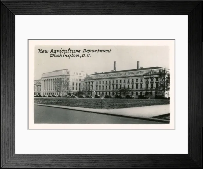 Framed Print : Washington DC, USA - New Department of Agriculture Framed Print : Washington DC, USA - New Department of Agriculture