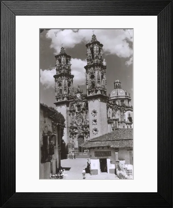 Framed Print : Taxco, Mexico - Santa Prisca Temple (Templo de Santa Prisca) Framed Print : Taxco, Mexico - Santa Prisca Temple (Templo de Santa Prisca)