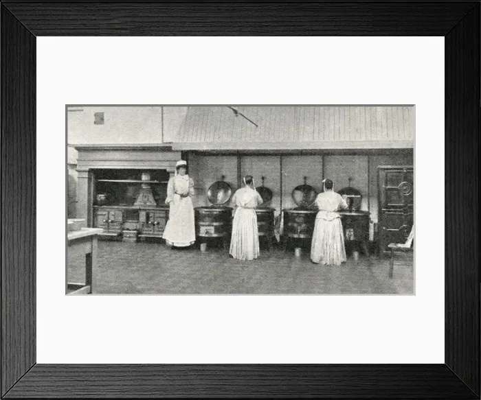 Framed Print : Aylesbury Inebriate Reformatory - Inmates at Work in Kitchen Framed Print : Aylesbury Inebriate Reformatory - Inmates at Work in Kitchen