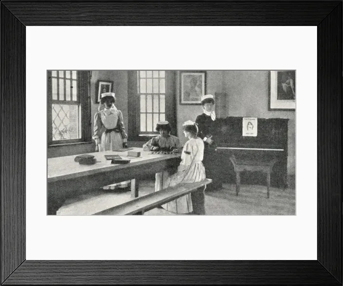 Framed Print : Aylesbury Inebriate Reformatory - Inmates Playing Draughts Framed Print : Aylesbury Inebriate Reformatory - Inmates Playing Draughts