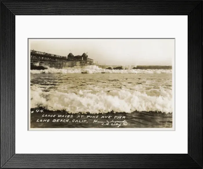 Framed Print : Waves at Pine Avenue Pier, Long Beach, California, USA Framed Print : Waves at Pine Avenue Pier, Long Beach, California, USA