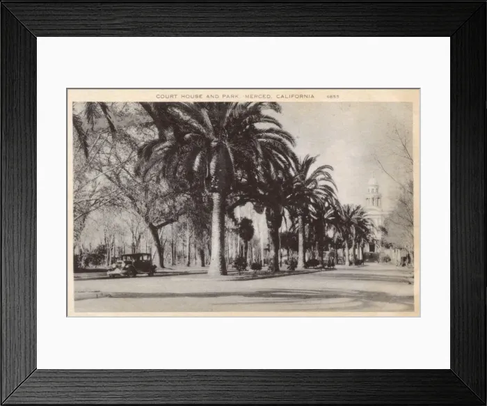 Framed Print : Court House and Park, Merced, California, USA Framed Print : Court House and Park, Merced, California, USA