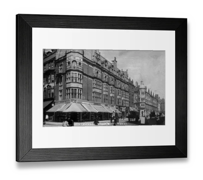 Framed Print : View of New Cavendish Street, London W1 Framed Print : View of New Cavendish Street, London W1