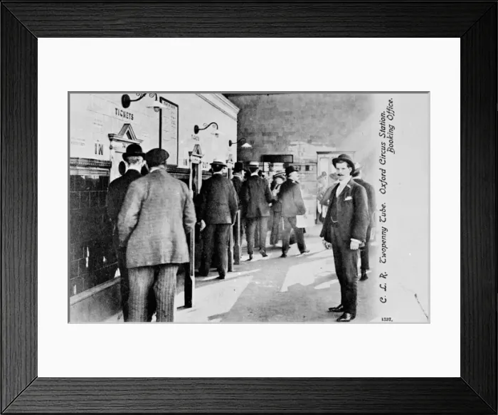 Framed Print : Passengers at Oxford Circus tube station, Central London Framed Print : Passengers at Oxford Circus tube station, Central London