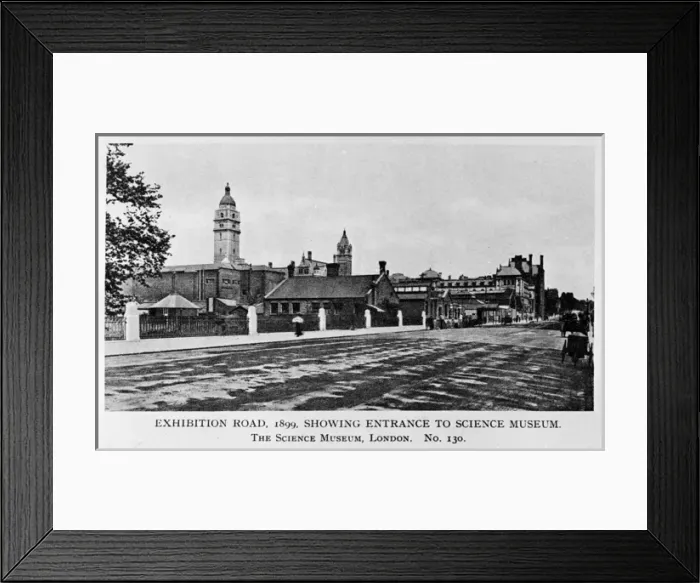 Framed Print : Exhibition Road and Science Museum, SW London Framed Print : Exhibition Road and Science Museum, SW London