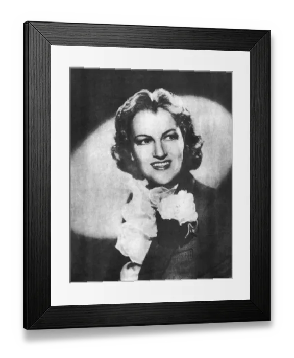 Framed Print : Gracie Fields / Goodnight Framed Print : Gracie Fields / Goodnight