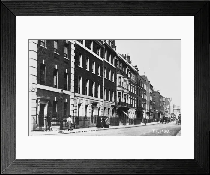Framed Print : Henrietta Street and Welbeck Street, London Framed Print : Henrietta Street and Welbeck Street, London