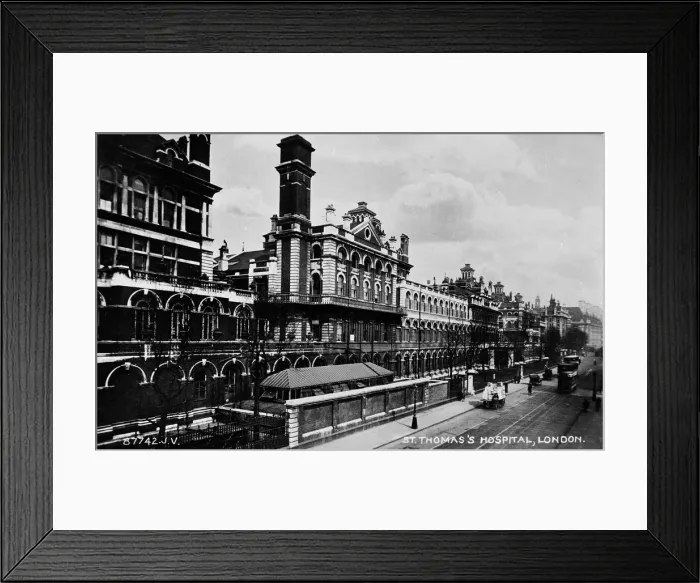 Framed Print : St Thomass Hospital, London Framed Print : St Thomass Hospital, London