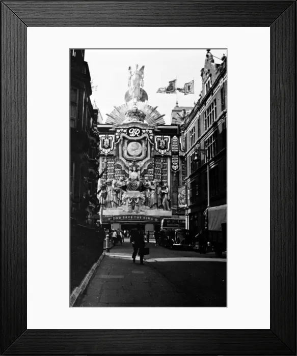 Framed Print : Celebratory decorations, God Save the King Framed Print : Celebratory decorations, God Save the King