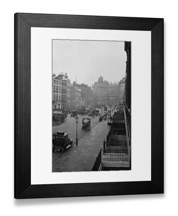 Framed Print : Portland Place and Langham Hotel, London W1 Framed Print : Portland Place and Langham Hotel, London W1