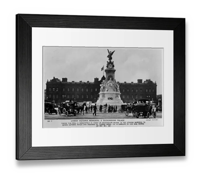 Framed Print : Queen Victoria Memorial, Buckingham Palace, London Framed Print : Queen Victoria Memorial, Buckingham Palace, London