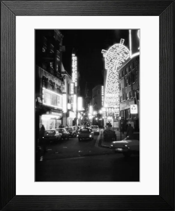 Framed Print : Classic Moulin - Great Windmill Street - Soho, London Framed Print : Classic Moulin - Great Windmill Street - Soho, London
