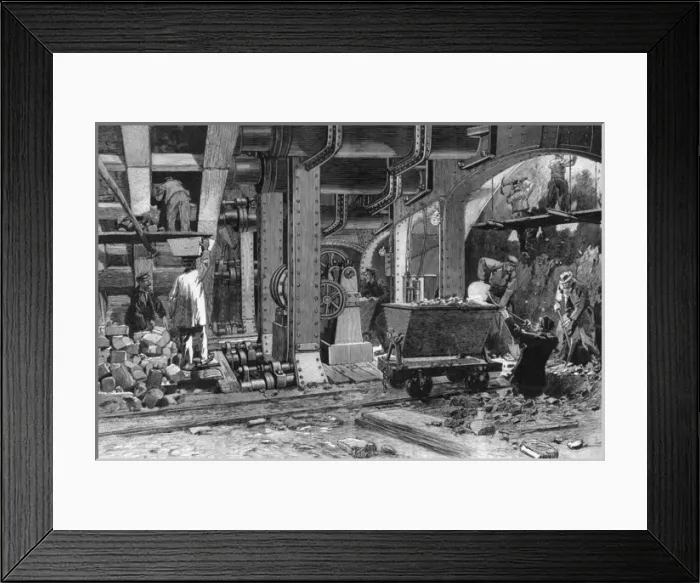 Framed Print : Paris Metro Framed Print : Paris Metro