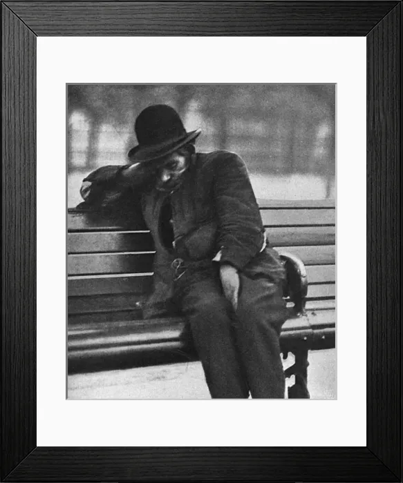 Framed Print : Down-and-out Whitechapel Framed Print : Down-and-out Whitechapel