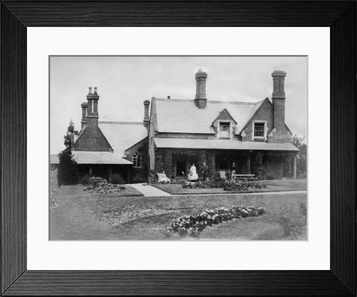 Framed Print : Country House garden Framed Print : Country House garden