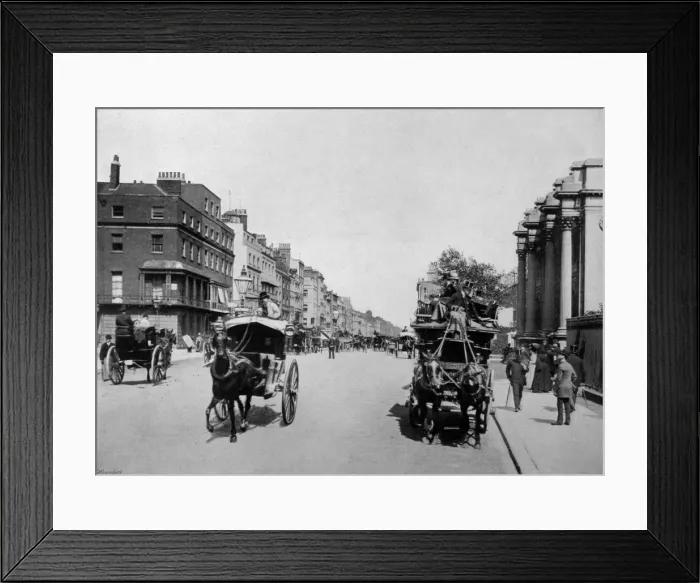 Framed Print : Oxford Street at Cumberland Gate, London Framed Print : Oxford Street at Cumberland Gate, London