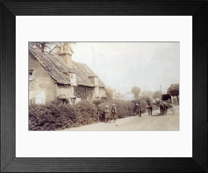Framed Print : Old cottage at Eltham, Kent Framed Print : Old cottage at Eltham, Kent
