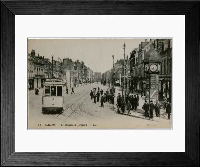 Framed Print : Le Boulevard Jacquard, Calais Framed Print : Le Boulevard Jacquard, Calais