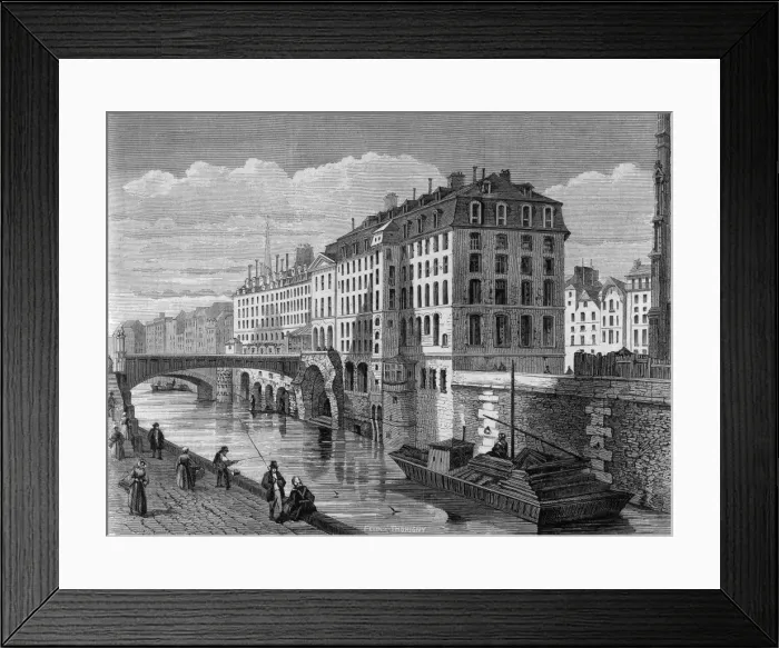 Framed Print : Hotel Dieu, Paris Framed Print : Hotel Dieu, Paris