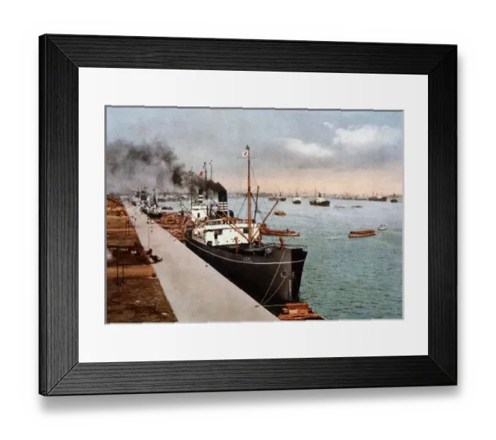 Framed Print : Tokyo / Harbour 1935 Framed Print : Tokyo / Harbour 1935