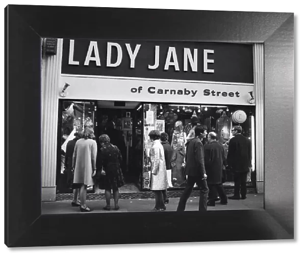 Carnaby  /  Lady Jane