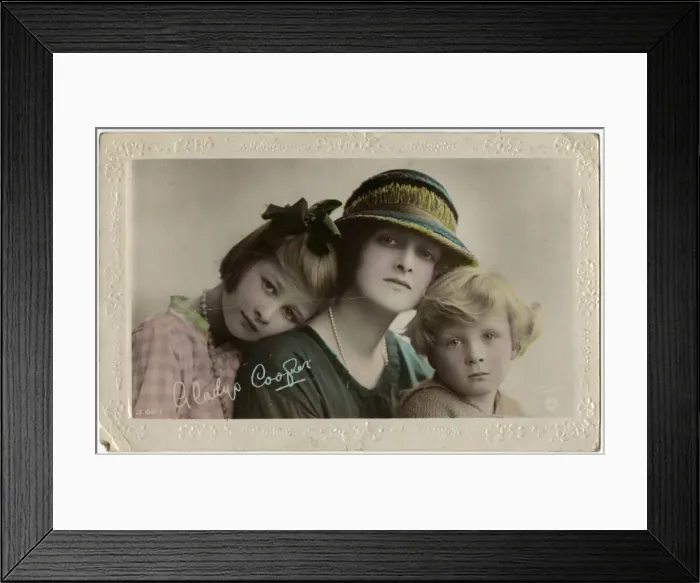 Framed Print : Gladys Cooper and Children Framed Print : Gladys Cooper and Children