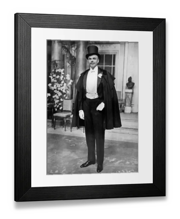 Framed Print : George Grossmith / 1911 Framed Print : George Grossmith / 1911