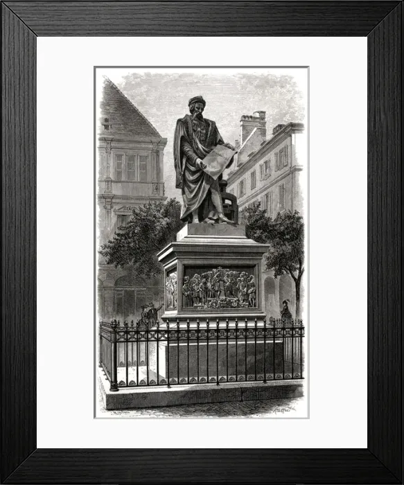 Framed Print : Johann Gutenberg / Statue Framed Print : Johann Gutenberg / Statue