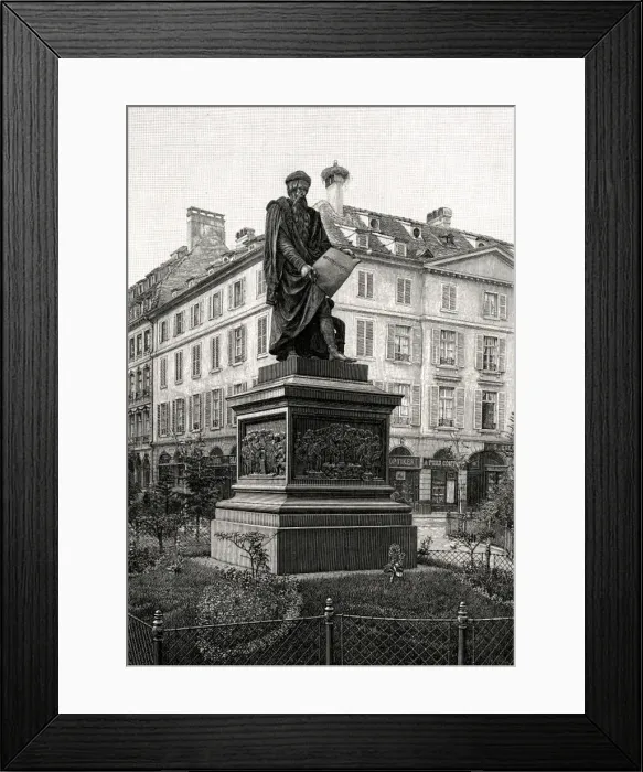 Framed Print : Johann Gutenberg / Statue Framed Print : Johann Gutenberg / Statue