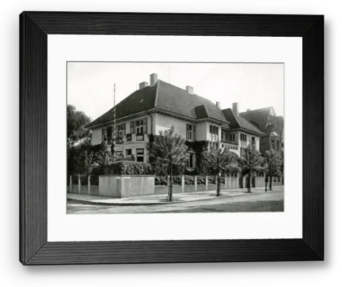 Framed Print : Hindenburg / Hanover / Lill Framed Print : Hindenburg / Hanover / Lill