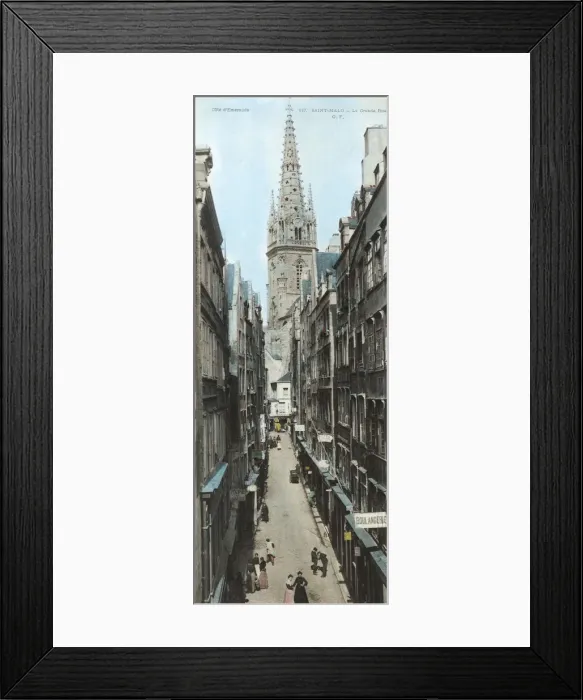 Framed Print : Main street, Saint Malo, Britanny, Northern France Framed Print : Main street, Saint Malo, Britanny, Northern France