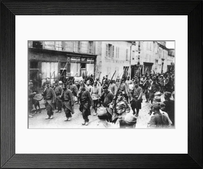 Framed Print : German prisoners 1914 Framed Print : German prisoners 1914
