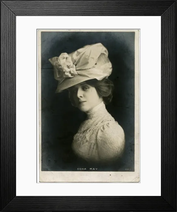 Framed Print : Edna May (1878 1948), Actress, wearing a large hat Date: 1905 Framed Print : Edna May (1878 1948), Actress, wearing a large hat Date: 1905